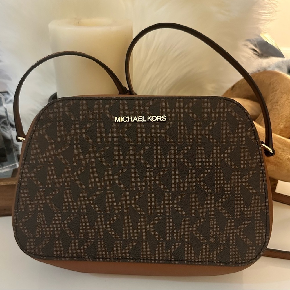 Michael Kors Houston LG Zip Crossbody – NWT - Picture 5 of 8